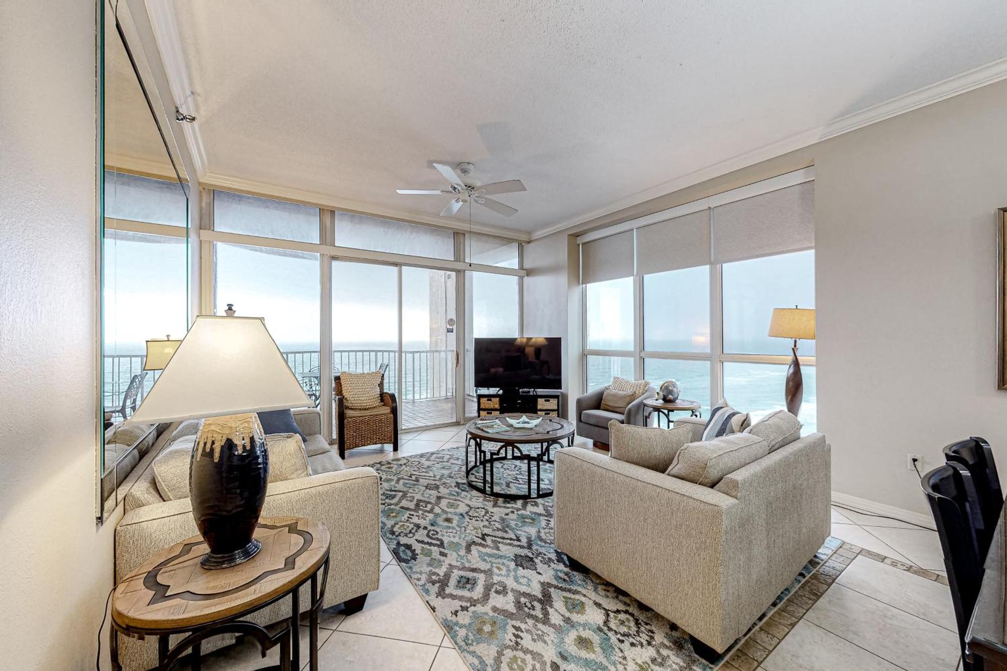 Three-Bedroom Apartment,1742887744:JPEG